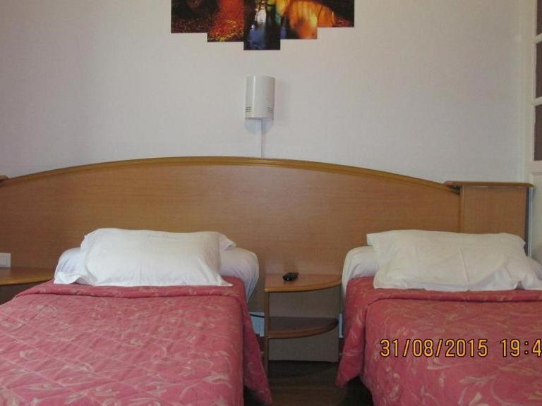 Pictav Hotel Poitiers Quarto foto